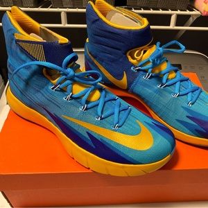 Nike Zoom HyperRev blue/orange size 12 brand new not in original box!